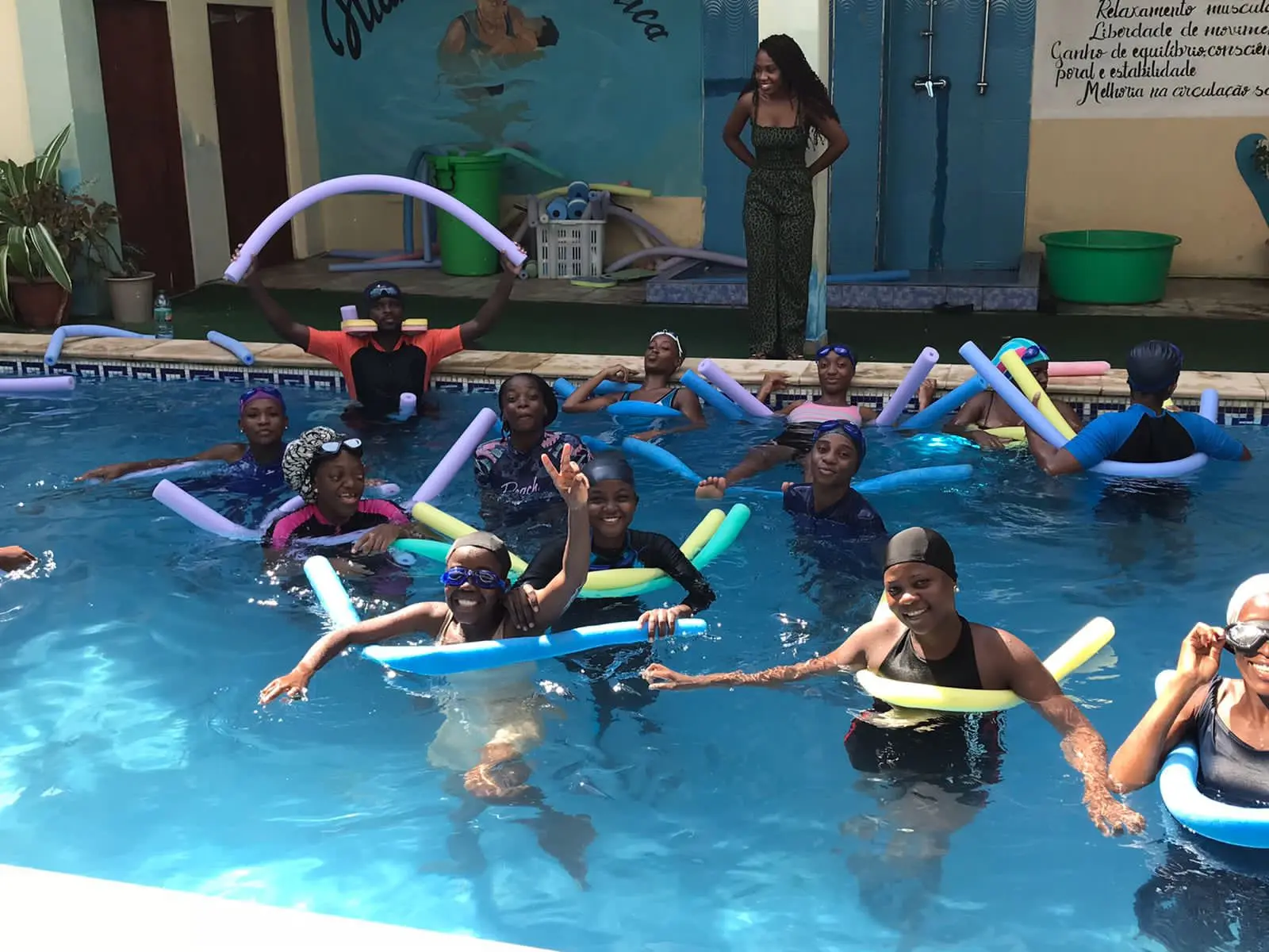 Equipa Especialistas na Piscina